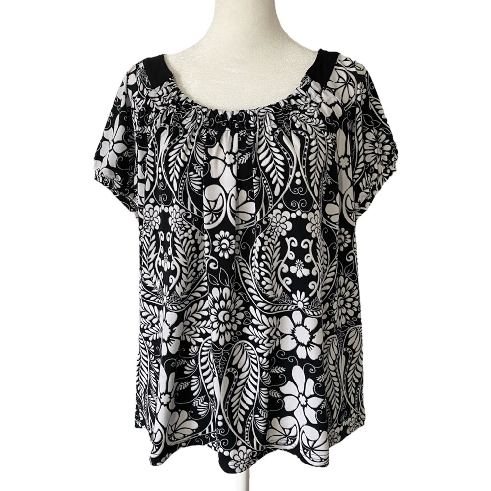 Rafaella Black & White Floral Patterned Top